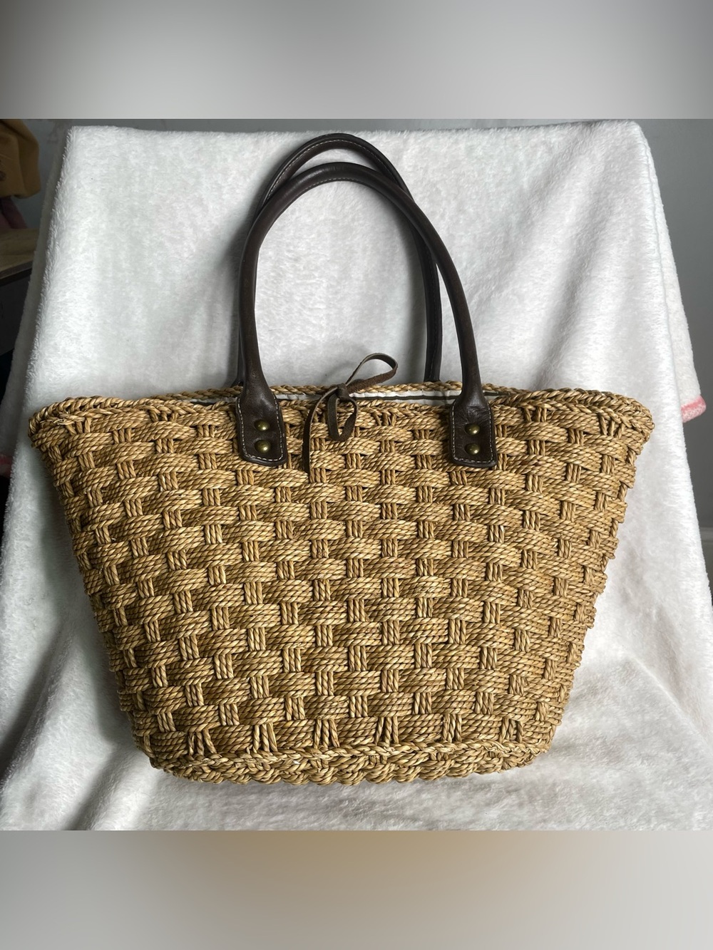 J.Crew Basket Weave Straw Market Basket Tote Beach Bag 82574 - Picture 2 of 10